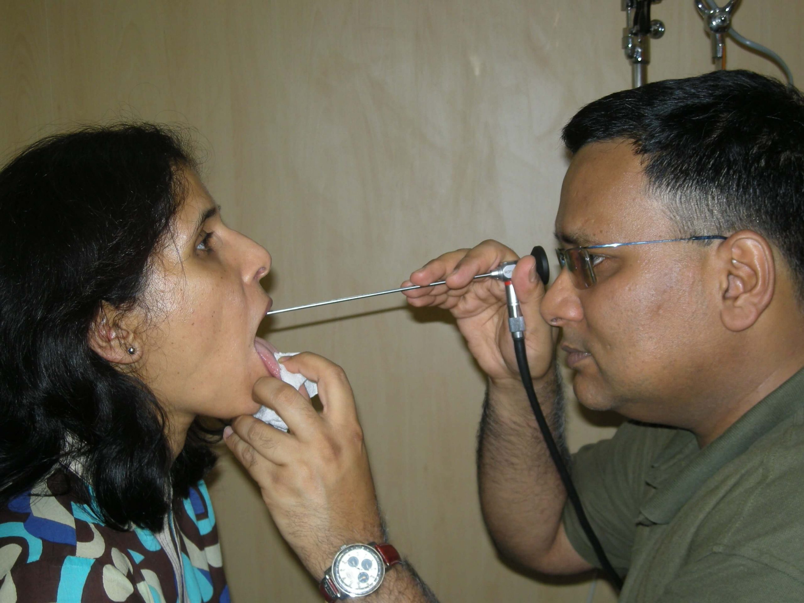 Vocal Laryngoscopy Endoscopic Evaluation & Treatment in Delhi Adventis
